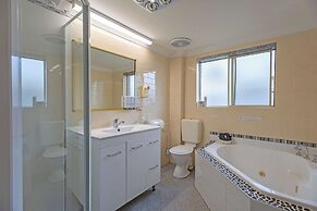 Comfort Inn Shearing Shed