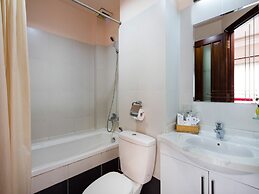 Vien Dong Hotel Phu My Hung