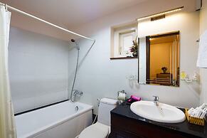 Vien Dong Hotel Phu My Hung