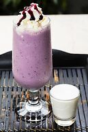 Vien Dong Hotel Phu My Hung