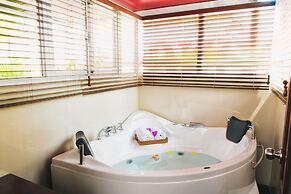 Vien Dong Hotel Phu My Hung