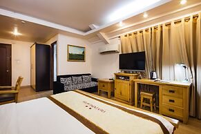 Vien Dong Hotel Phu My Hung