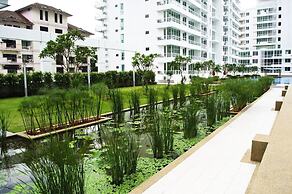 Brunsfield Embassyview Condosuite