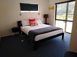 Whatuwhiwhi TOP 10 Holiday Park