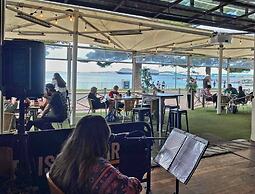 Port Lincoln Pier Hotel