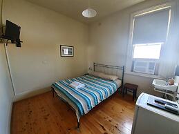 Port Lincoln Pier Hotel