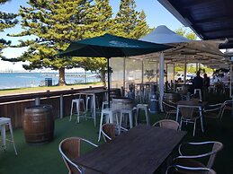 Port Lincoln Pier Hotel
