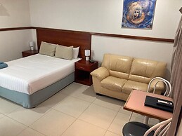 Across Country Motel and Serviced Apartments