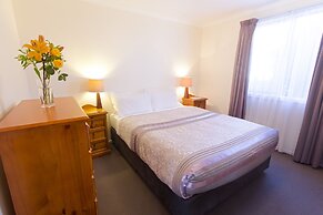 Stanley Hotel & Apartments