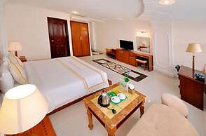 Tan Hoang Long Hotel District 5