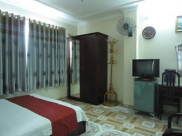 Tan Hoang Long Hotel District 5