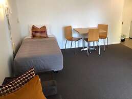 The Hobbit Motorlodge