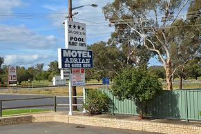 Adrian Motel