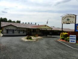 The Clansman Motel