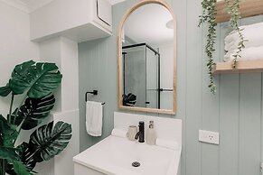 River Sands Apartments