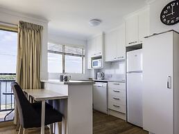 River Sands Apartments