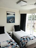 2nd Avenue Beachside Apartments