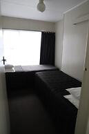 Sierra Beachfront Motel