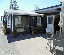 Sierra Beachfront Motel