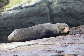 Sierra Beachfront Motel