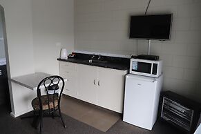 Sierra Beachfront Motel