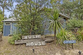 Lorne Bush House Cottages & Eco Retreats