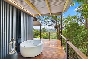 Treetops Seaview Montville