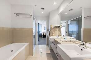 Silver Sea On Sixth Resort