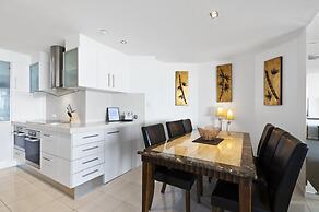 Silver Sea On Sixth Resort