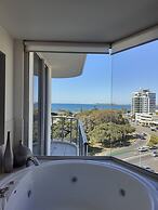 Silver Sea On Sixth Resort