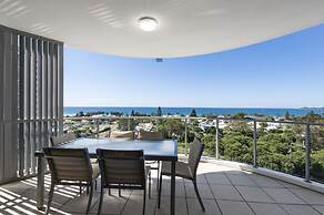 Silver Sea On Sixth Resort