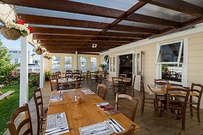 Theatre Royal Hotel Kumara