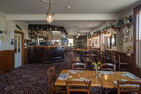 Theatre Royal Hotel Kumara