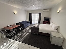 Shakespeare Motel