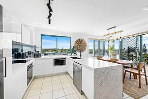 Norfolks on Moffat Beach