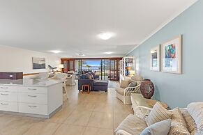 Norfolks on Moffat Beach