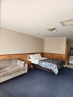 Kentish Hills Retreat