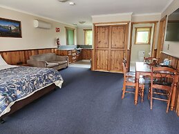 Kentish Hills Retreat