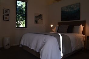 Hilltop Apartments Phillip Island - Adults Only