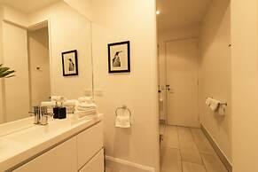 Hilltop Apartments Phillip Island - Adults Only