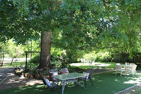 Goldfield Holiday Units