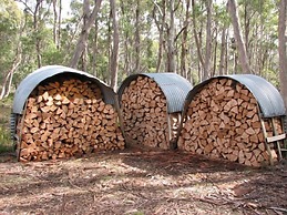 Derwent Bridge Chalets & Studios