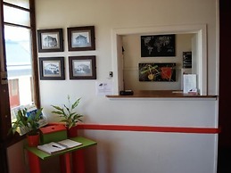 Ducks & Drakes Boutique Motel & Backpackers