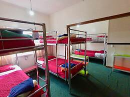 Ducks & Drakes Boutique Motel & Backpackers