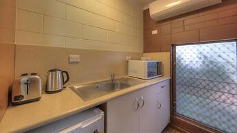 Billabong Lodge Motel