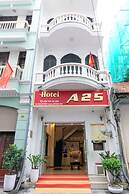 A25 Hotel - 12 Lien Tri