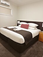 Red Earth Motel