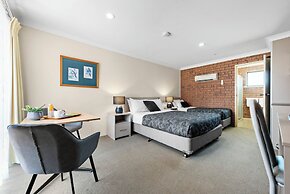 Bomaderry Motor Inn