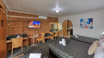 The Cottage Motor Inn Albury CBD