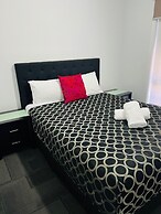 The Cottage Motor Inn Albury CBD